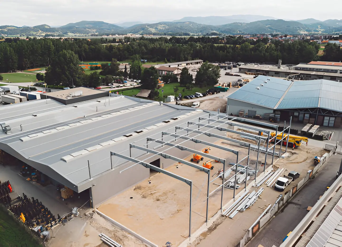 Steel buildings near me 